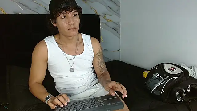 MaximilianRoth – Live XXX-chat