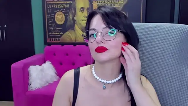 BellaRowan's Live XXX Chat