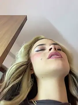 HannaRhodes Chat XXX live