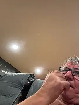 Chat XXX en directo de capitaine111