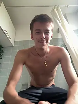 Chat +18 de Toyjungee ao vivo