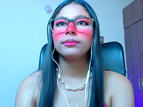 Chatroom XXX en direct de _ALLYSON18_