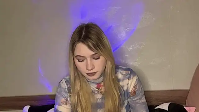 EstellOnorati Live XXX Chat