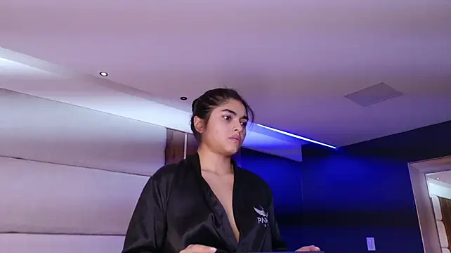 Chat +18 de GiselOrtiz ao vivo