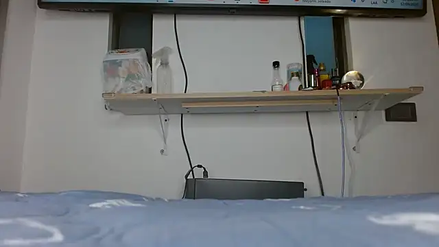XXX chat uživo modela Chemist_cano69