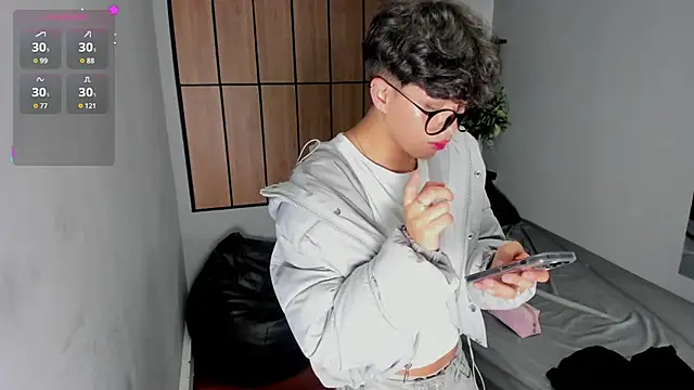 Danny_George live XXX chat