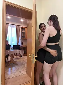 Chatroom XXX en direct de RussianGirls_