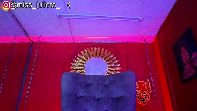 Živý XXX chat Julieta_Russell