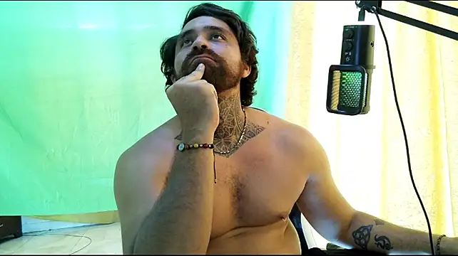 Chat XXX Live aronmiller404