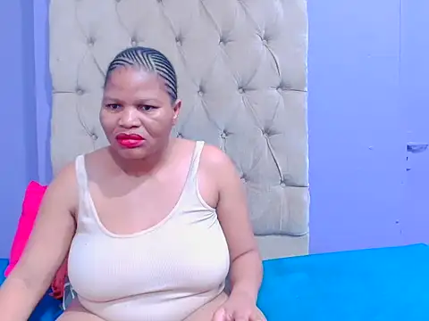 BubblyCheese's Live XXX Chat