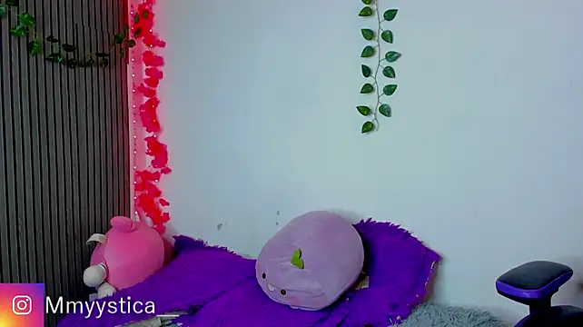 Rainnbow_ Chat XXX live