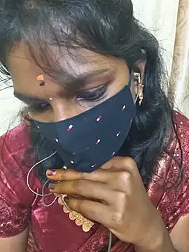 צ'אט XXX בשידור חי של Tamil_lovelydoll96