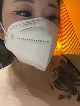 AC_liuliu Chat XXX in diretta