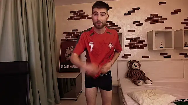 KyloEast Chat XXX in diretta