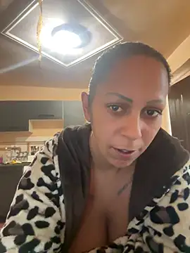 wildfarmbabe – Naživo XXX chat