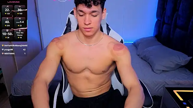 Luke_Muscle Live XXX-Chat