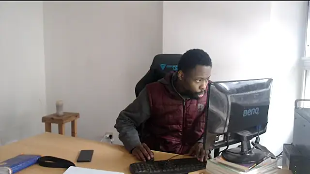 Mastertopdome's Live XXX Chat