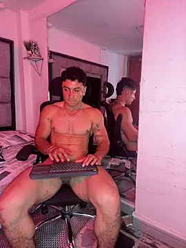 MR_MUSCLEのライブXXXチャット