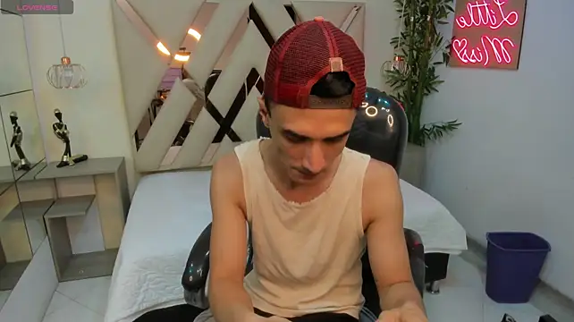 FelipeFriendly Live XXX-Chat
