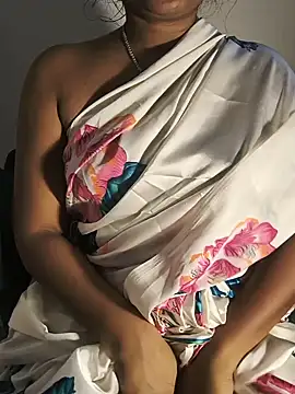 Chat +18 de DIRTYSECRET_QUEEN_07 ao vivo