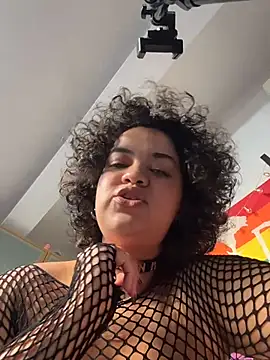 Chat +18 de rafamarianoofc ao vivo
