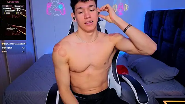 Luke_Muscle Chat XXX live