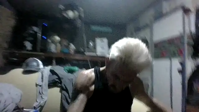 In2itvegassstyle élő XXX-chatje
