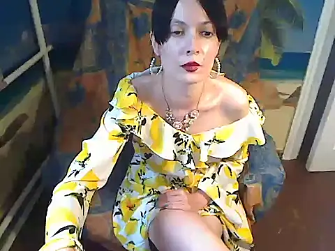 Bastet12 live XXX chat