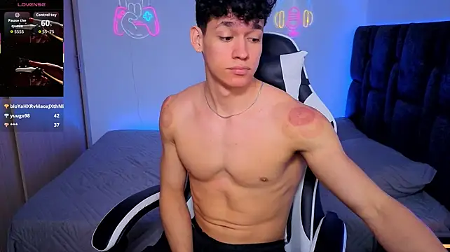 Luke_Muscle's Live XXX Chat