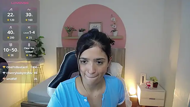 Chat XXX Live lucia_henao_