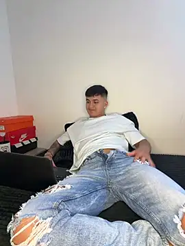 Chat XXX en directo de Christopher_strongg