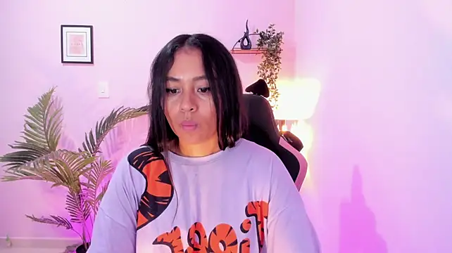Ciara8 라이브 XXX 채팅