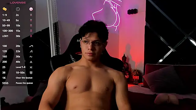 TonyPetrovjs Live XXX-Chat