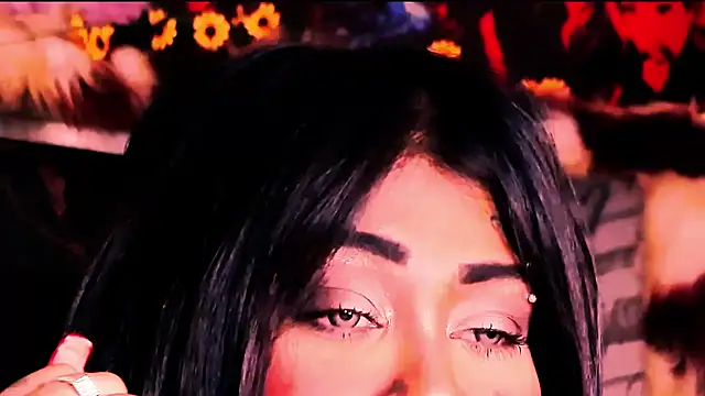 Czat XXX na żywo – indian_dreamgirl