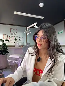 Chatroom XXX en direct de iris_cuteface