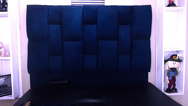 GoldenBoy_23 Live XXX-Chat
