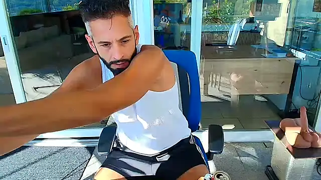 Chat +18 de Dr_Megabyte ao vivo