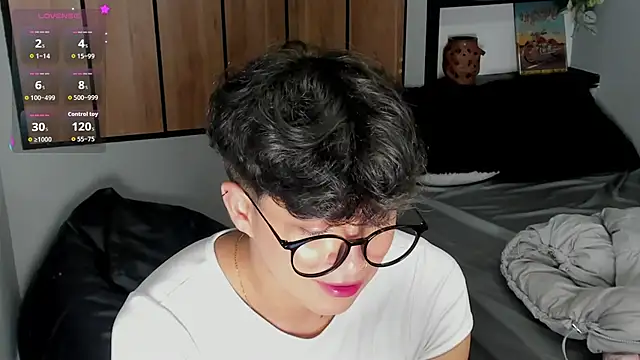 Chat XXX ao vivo de Danny_George
