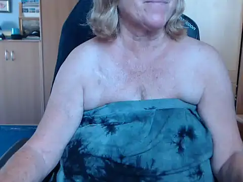 Chat +18 de _sunshine__ ao vivo