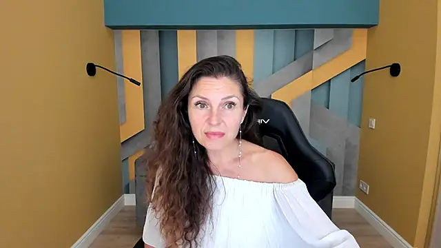 EllaLong – Live XXX-chat