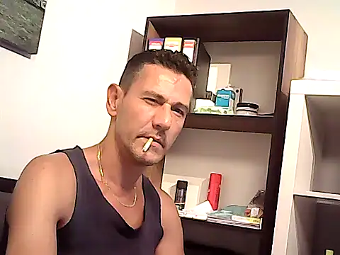 mastercharisma35's Live XXX Chat