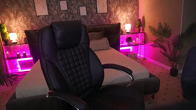 LunxLexxie Live XXX-Chat