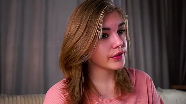 MelodyBaur – Naživo XXX chat