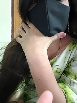 yoursana-'s Live XXX Chat