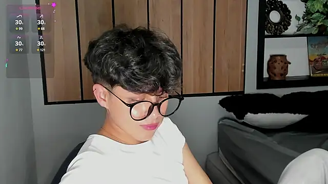 Danny_George Live XXX-chat