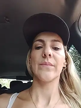 Monita_Med Chat XXX in diretta