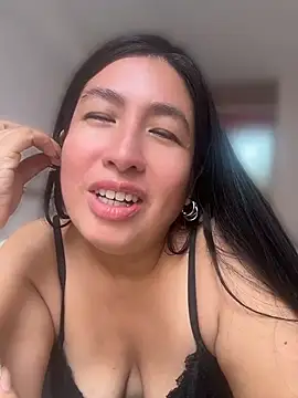 Chat XXX en directo de BiancaRo28