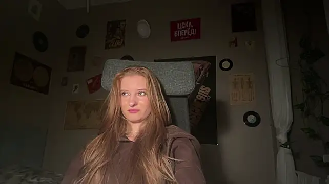 Živý XXX chat EllyCerry