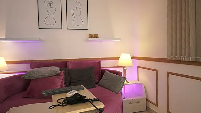 ConnyJenner's Live XXX Chat