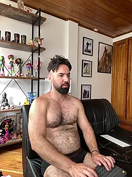 Juan_Art live XXX chat